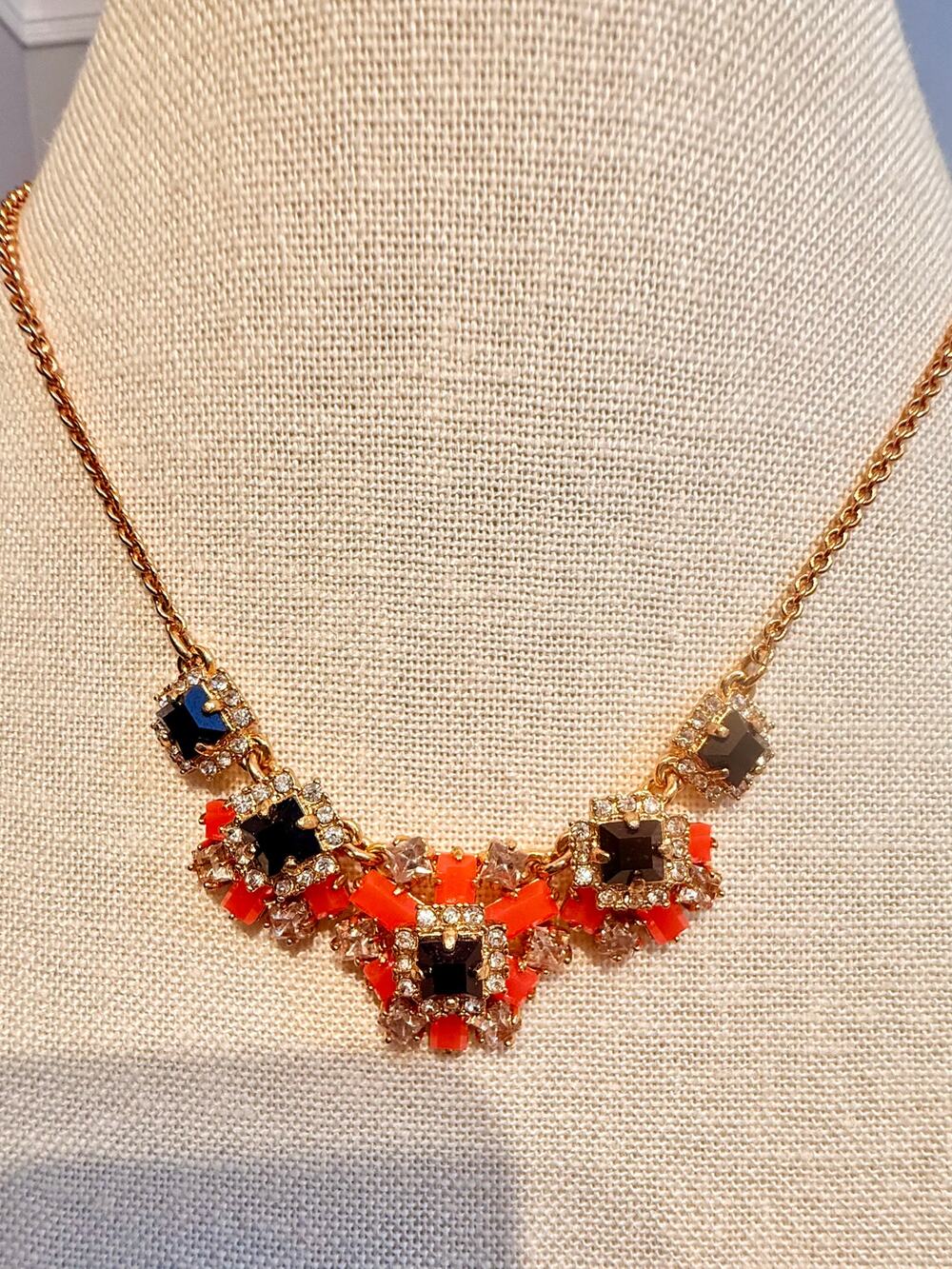 Copied - Monet Gold Tone Herringbone Pendant Necklace 16”